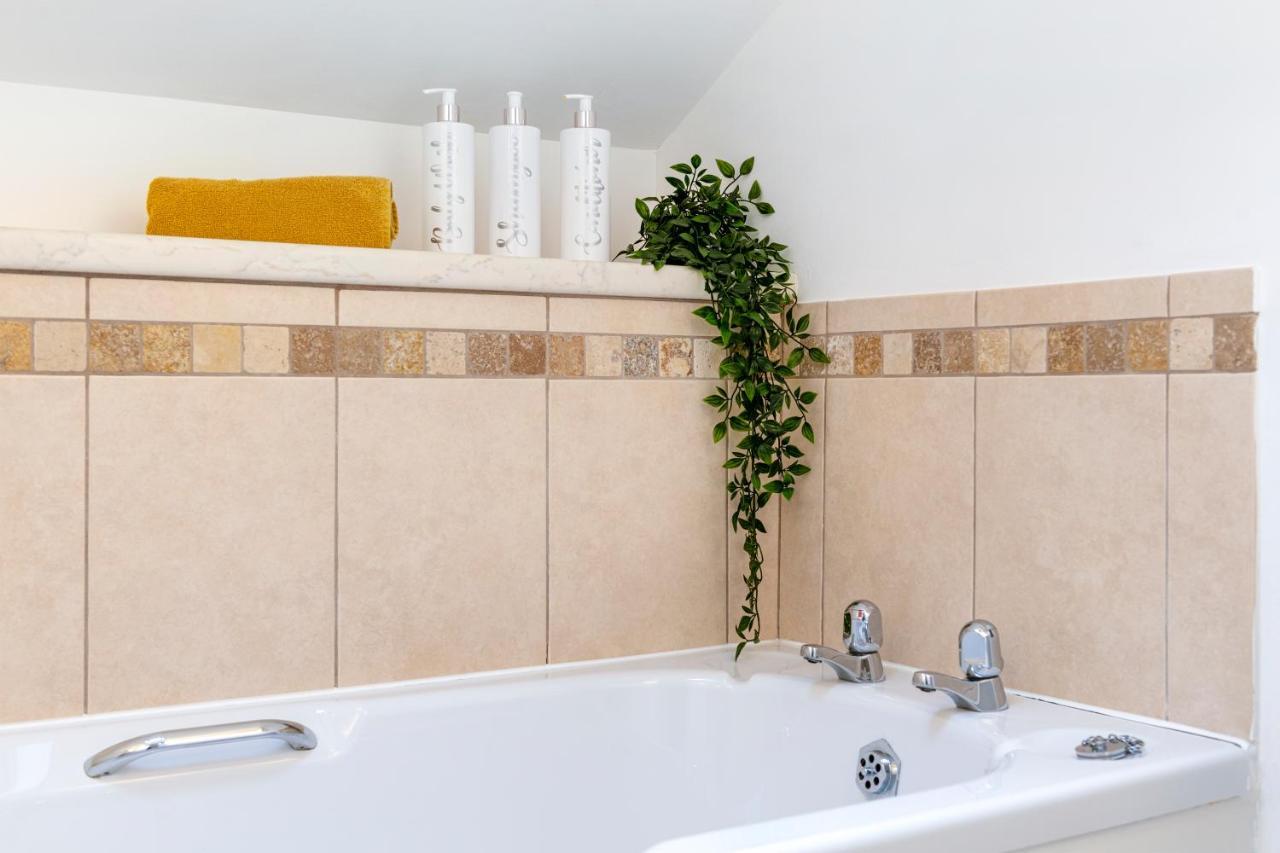 City Centre Charming 2 Bed Lovely Apartment-Snugstaff Lincoln Exteriér fotografie
